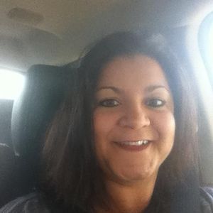 Meet your Posher, Cassandra v